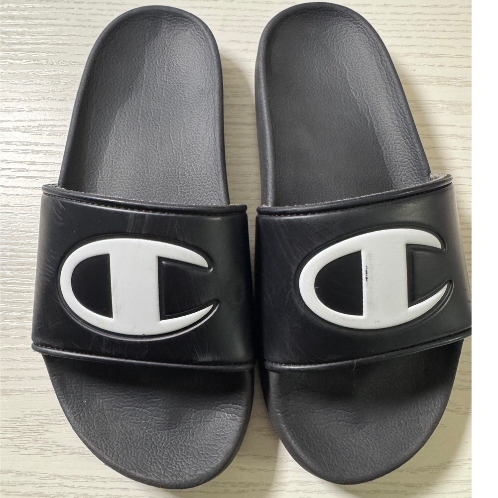 Kids Champion Slide Sandals / Size 2 / SKU‎ 0167